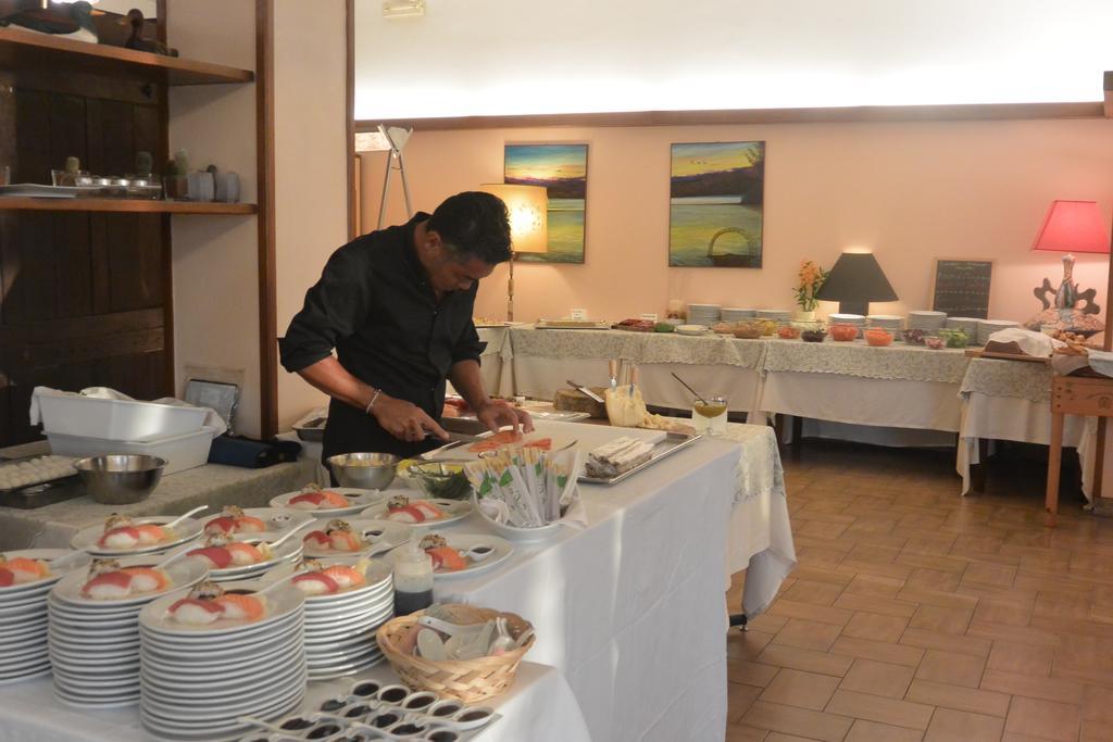Hotel Marina Viverone Bagian luar foto