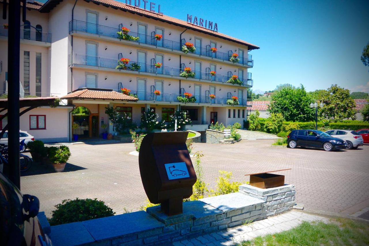 Hotel Marina Viverone Bagian luar foto