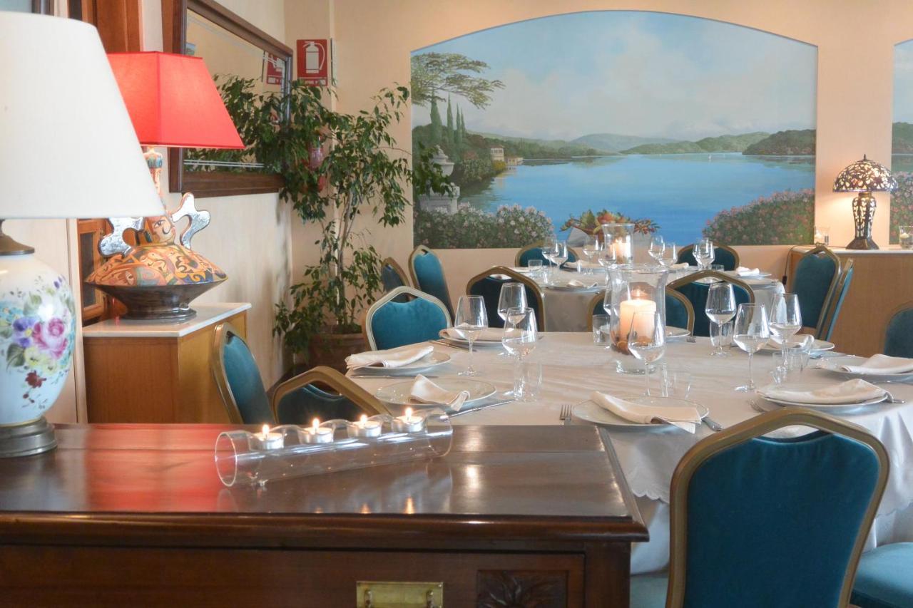 Hotel Marina Viverone Bagian luar foto